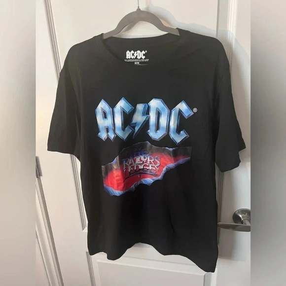 Official Merch | AC/DC "The  Razors Edge" Crew Neck Band Tee | Size M - Picture 3 of 5